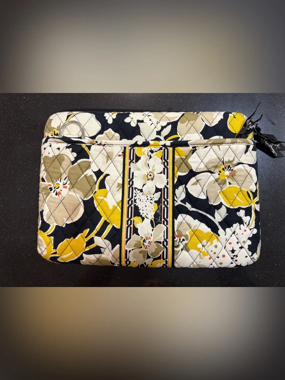 Vera Bradley Dogwood Adjustable E—Reader Hardcase